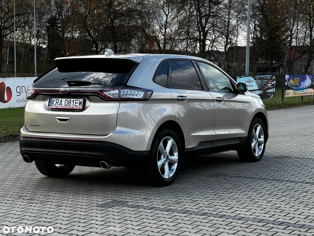 Ford Edge 2.0 TDCi 4WD Titanium - 6