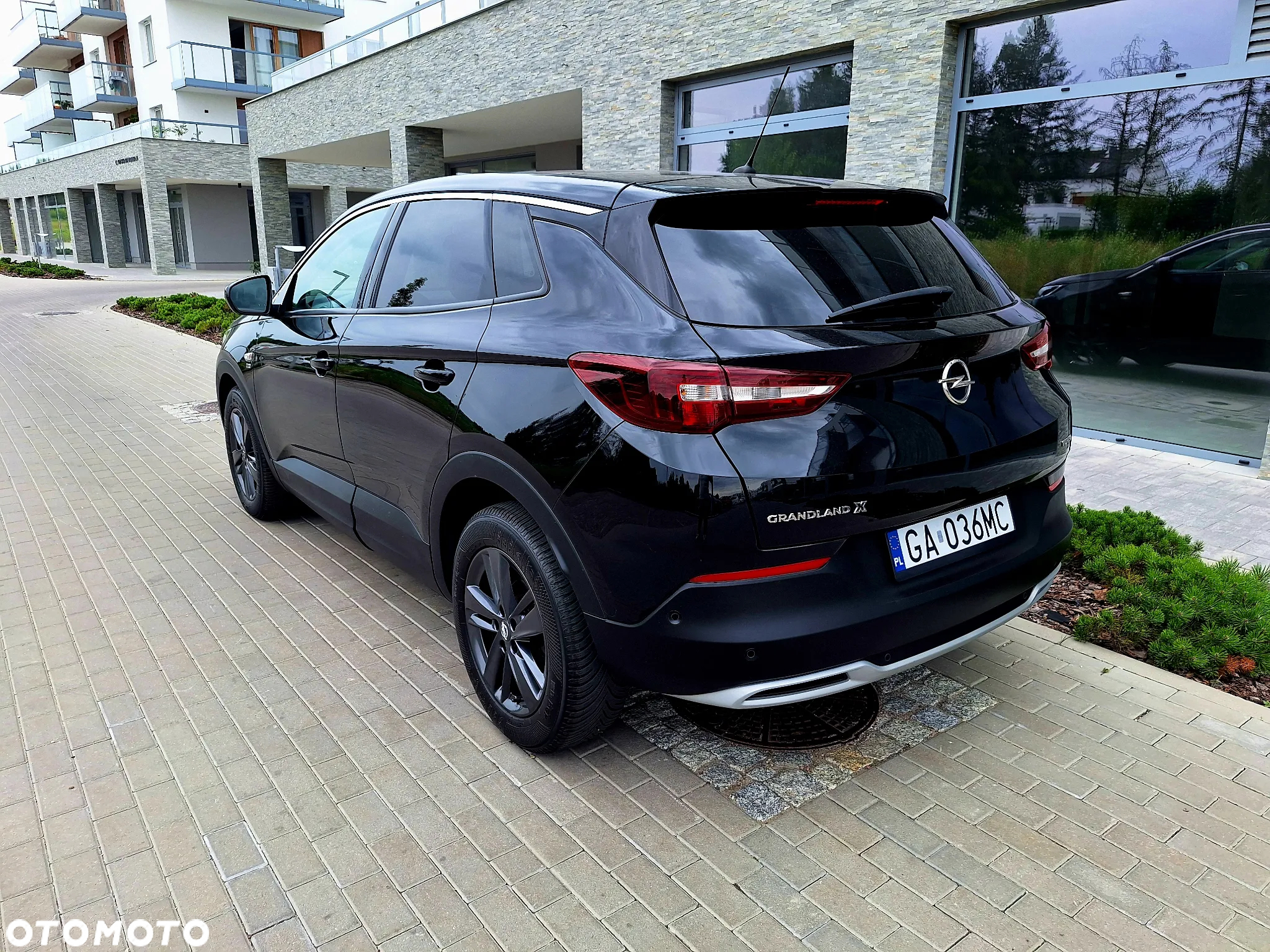 Opel Grandland X 1.2 T Elite S&S - 4