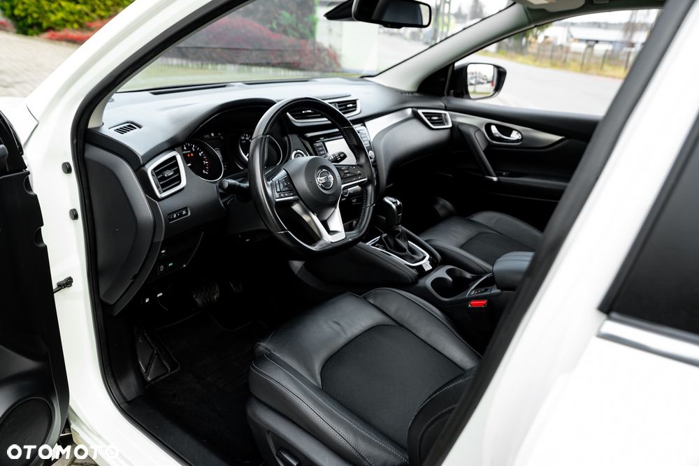 Nissan Qashqai 1.3 DIG-T DCT TEKNA - 18