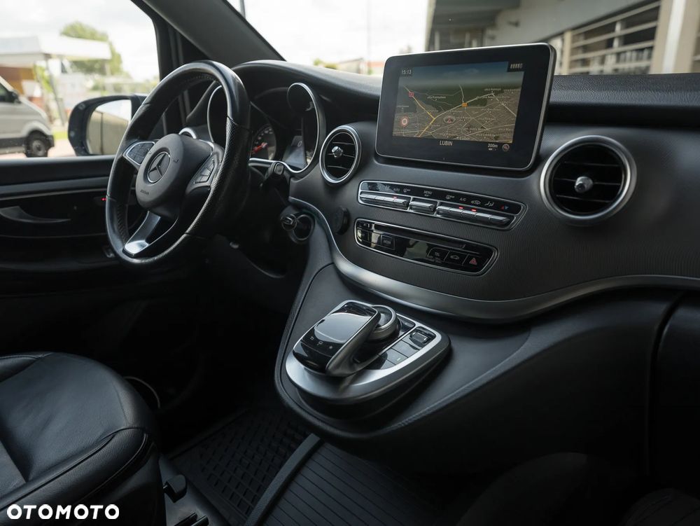 Mercedes-Benz Klasa V 250 (BlueTEC) d extralang 7G-TRONIC Avantgarde - 13