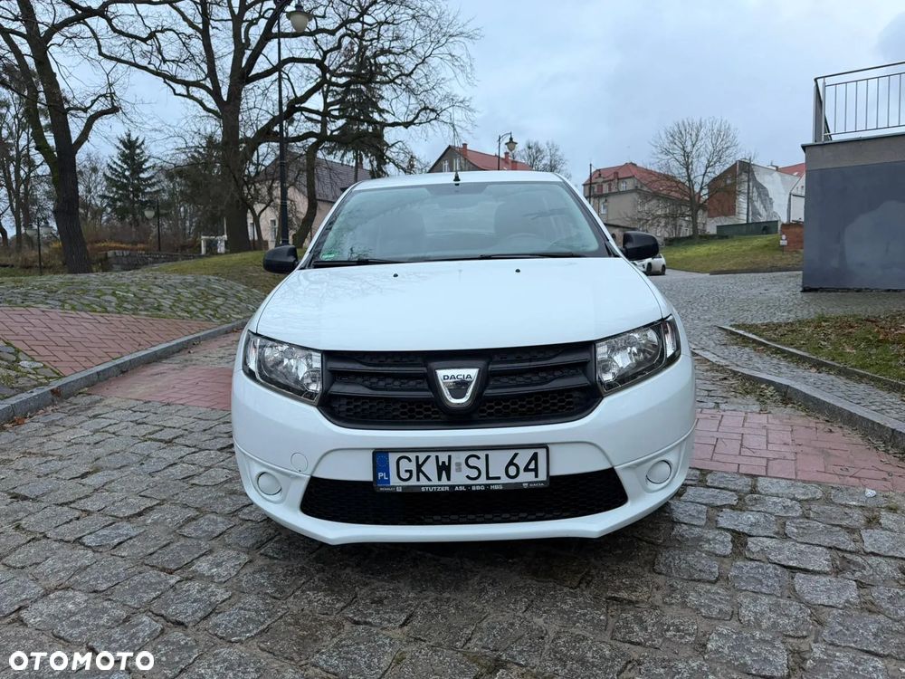 Dacia Sandero 1.2 16V 75 Laureate - 2