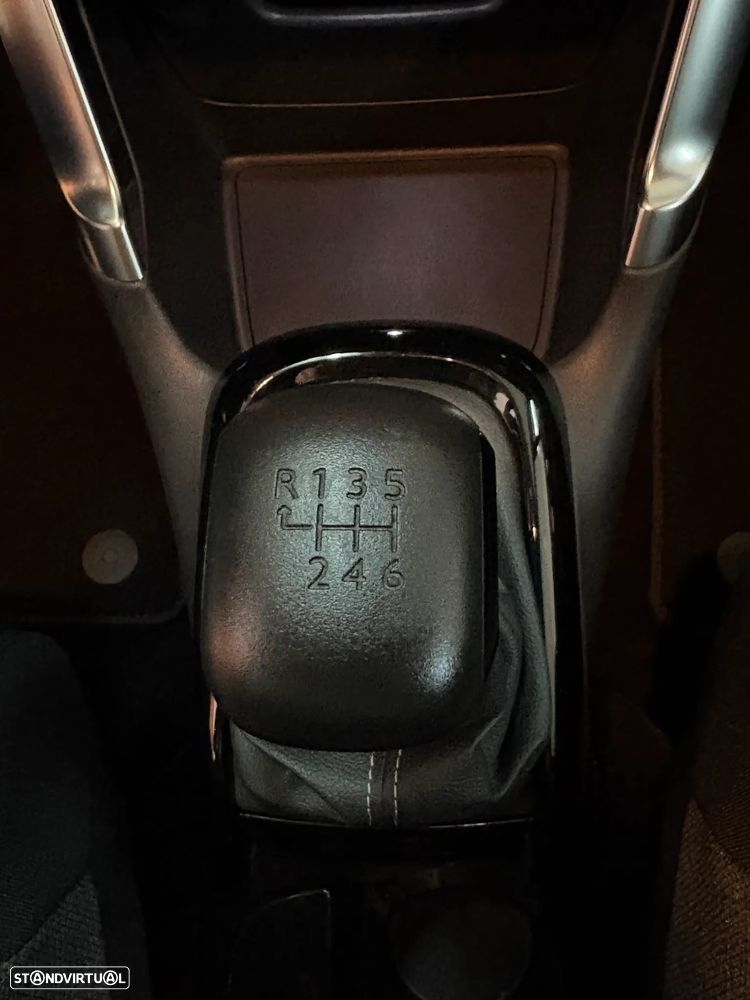 Citroën C3 Aircross 1.2 PureTech C-Series - 19