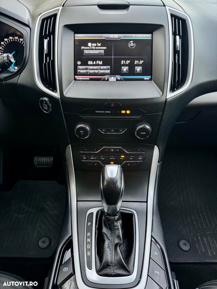 Ford S-Max 2.0 TDCi Powershift Titanium - 10