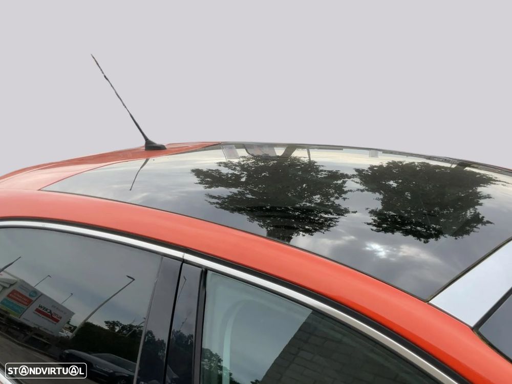 Peugeot 208 - 4