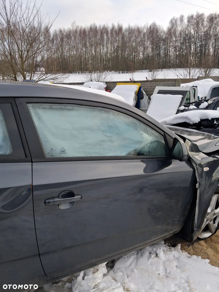 KIA CEED I HB 06- DRZWI PRAWE 5K - 3