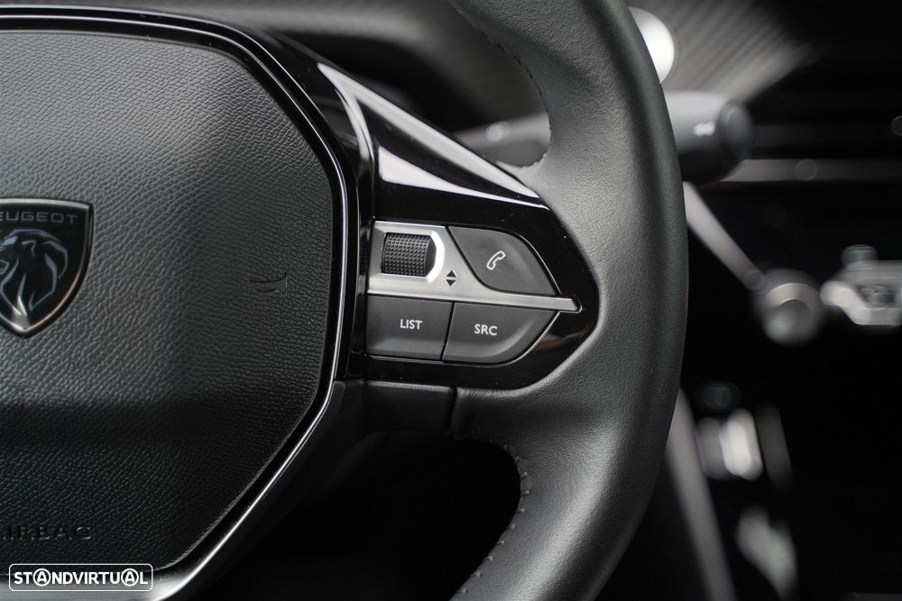 Peugeot e-2008 54 kWh Allure - 20