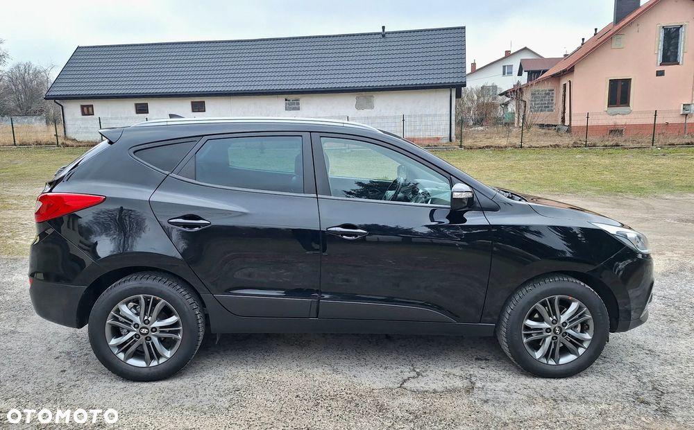 Hyundai ix35 1.6 2WD Fifa World Cup Edition - 11