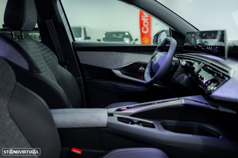 Peugeot 3008 1.2 PureTech Allure Pack EAT8 - 20