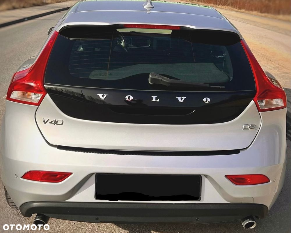Volvo V40 D2 Geartronic Momentum - 3