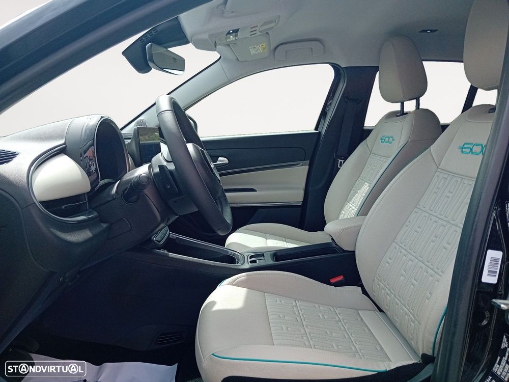 Fiat 600 1.2 Hybrid La Prima - 9