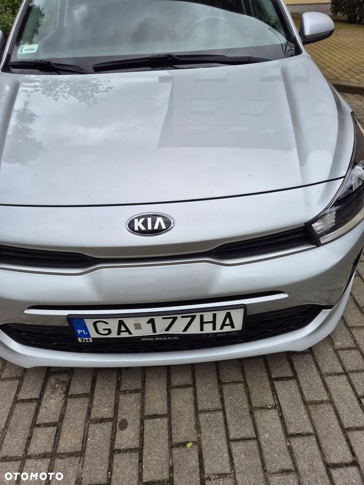 Kia Rio 1.2 M - 12