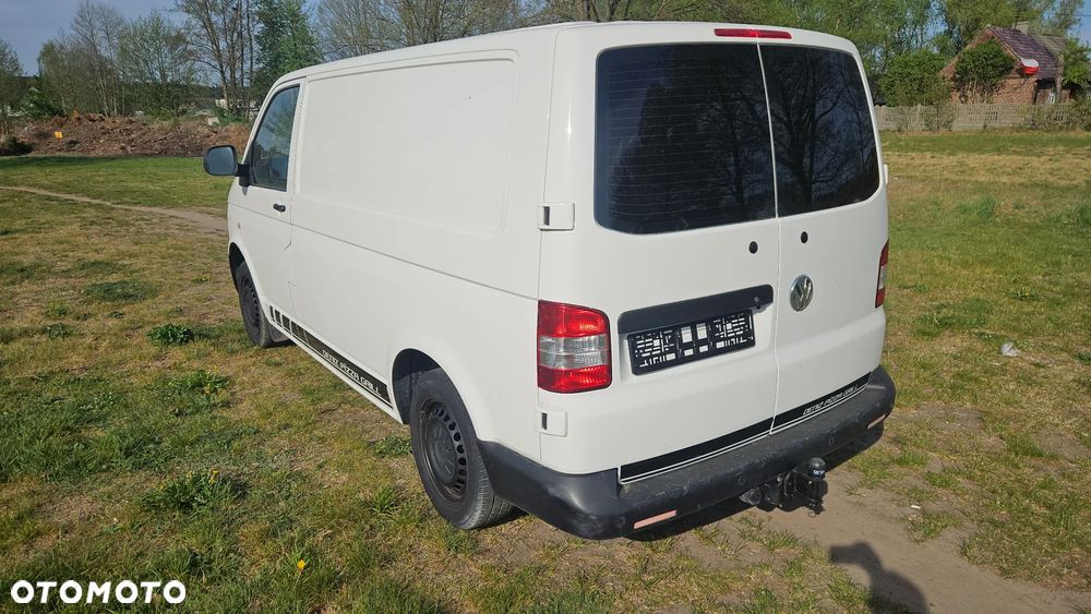 Volkswagen T5 - 12