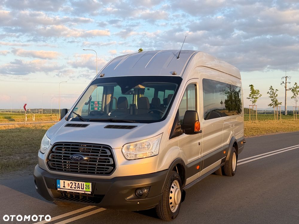 Ford Transit 18 osobowy - 2
