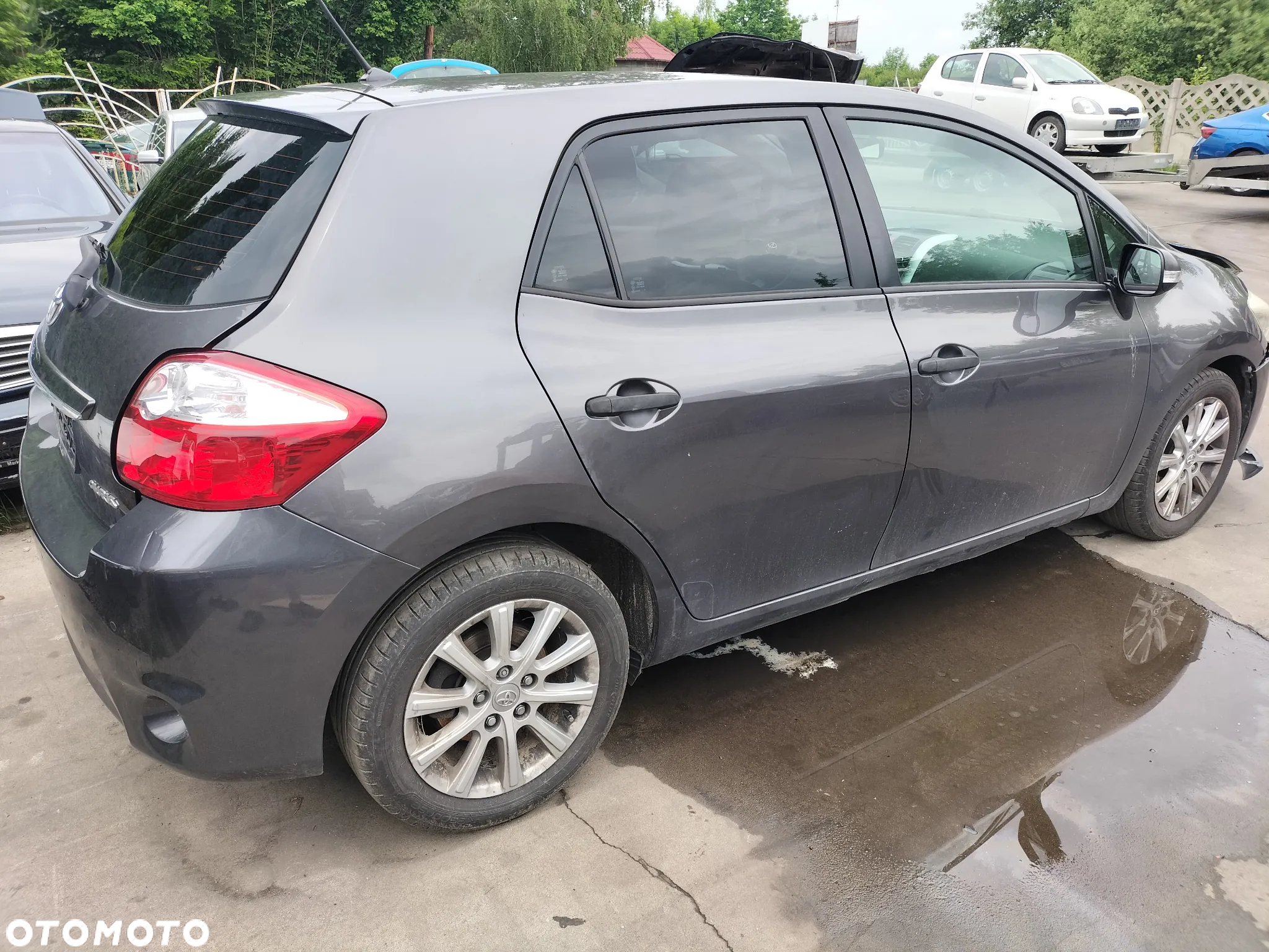 KLAPA BAGAŻNIKA TOYOTA AURIS I LIFT 1.4 D4D 90 KM 1ND-T4 KOD LAK. 1G3 - 4