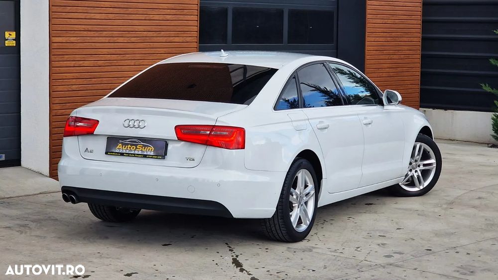 Audi A6 Avant 2.0 TDI DPF multitronic sport selection - 24