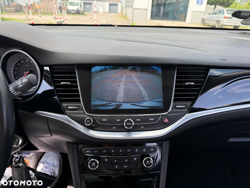 Opel Astra 1.4 Turbo Start/Stop Dynamic - 18