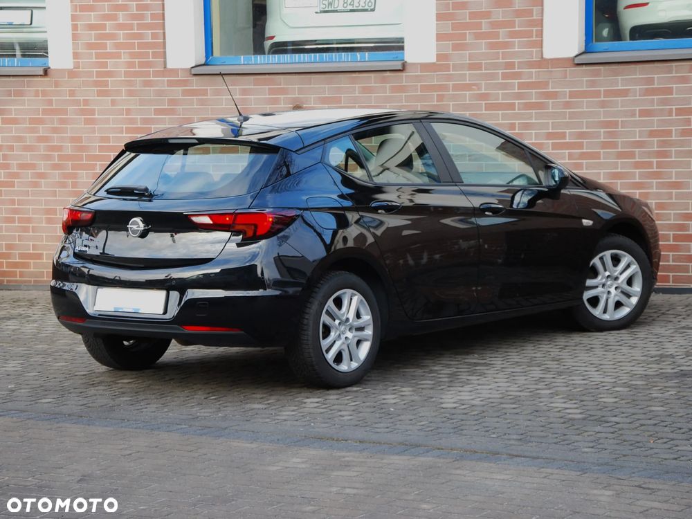 Opel Astra 1.4 T Enjoy S&S - 4