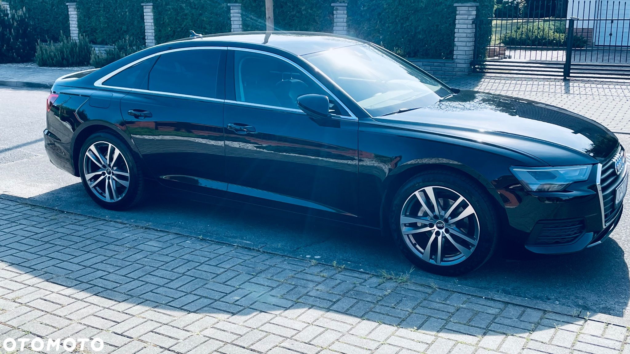 Audi A6 - 1