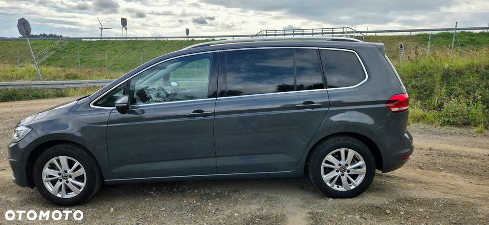 Volkswagen Touran - 5