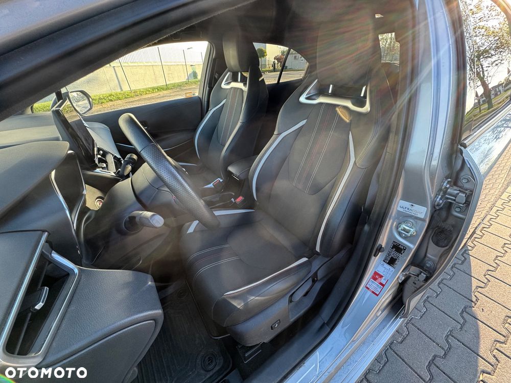 Toyota Corolla 1.8 Hybrid GR Sport - 21