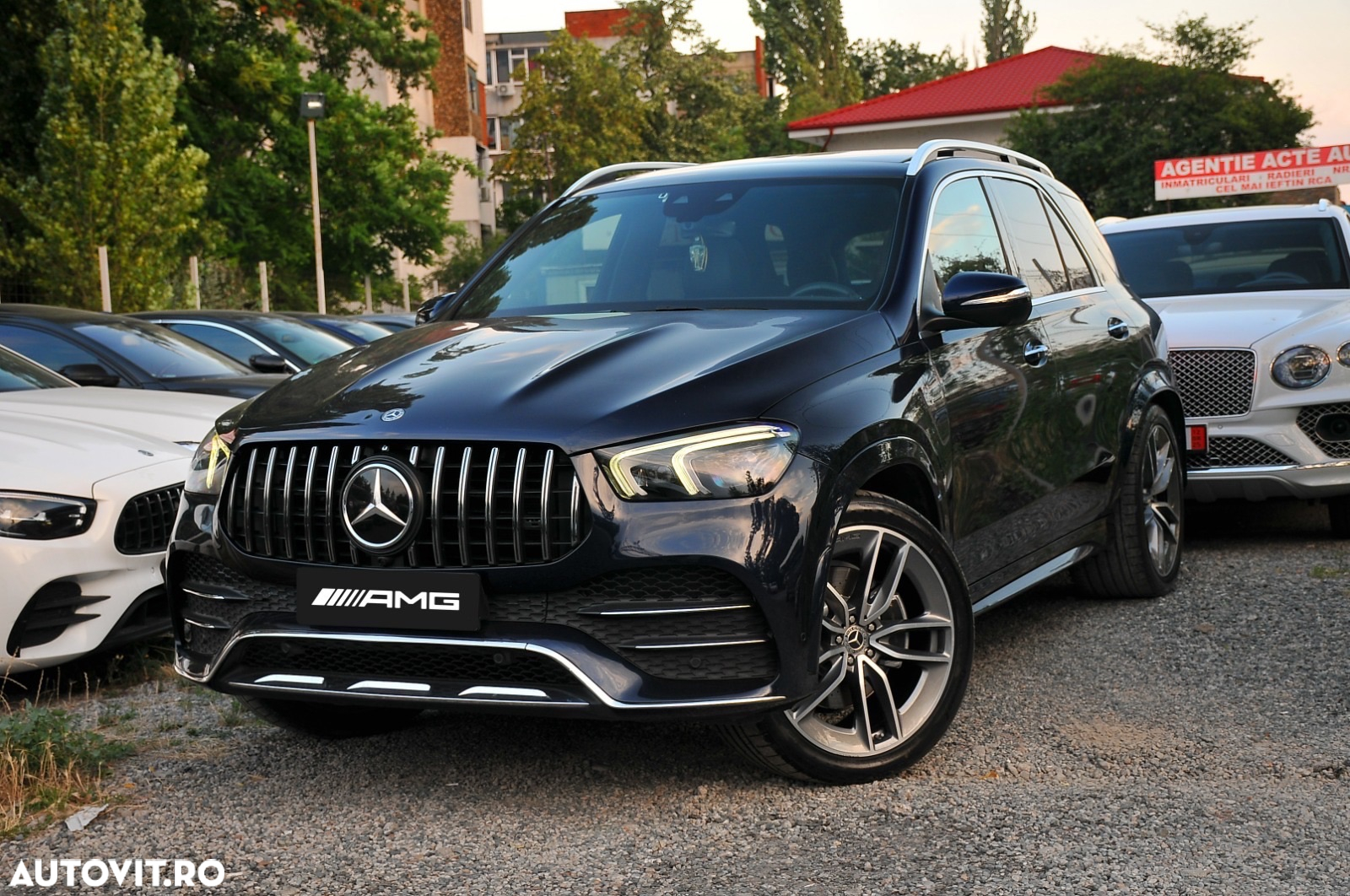 Mercedes-Benz GLE 350 d 4Matic 9G-TRONIC AMG Line - 2