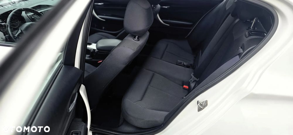 BMW Seria 1 116d DPF Edition Sport - 9