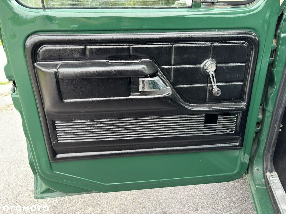 Ford Inny - 38