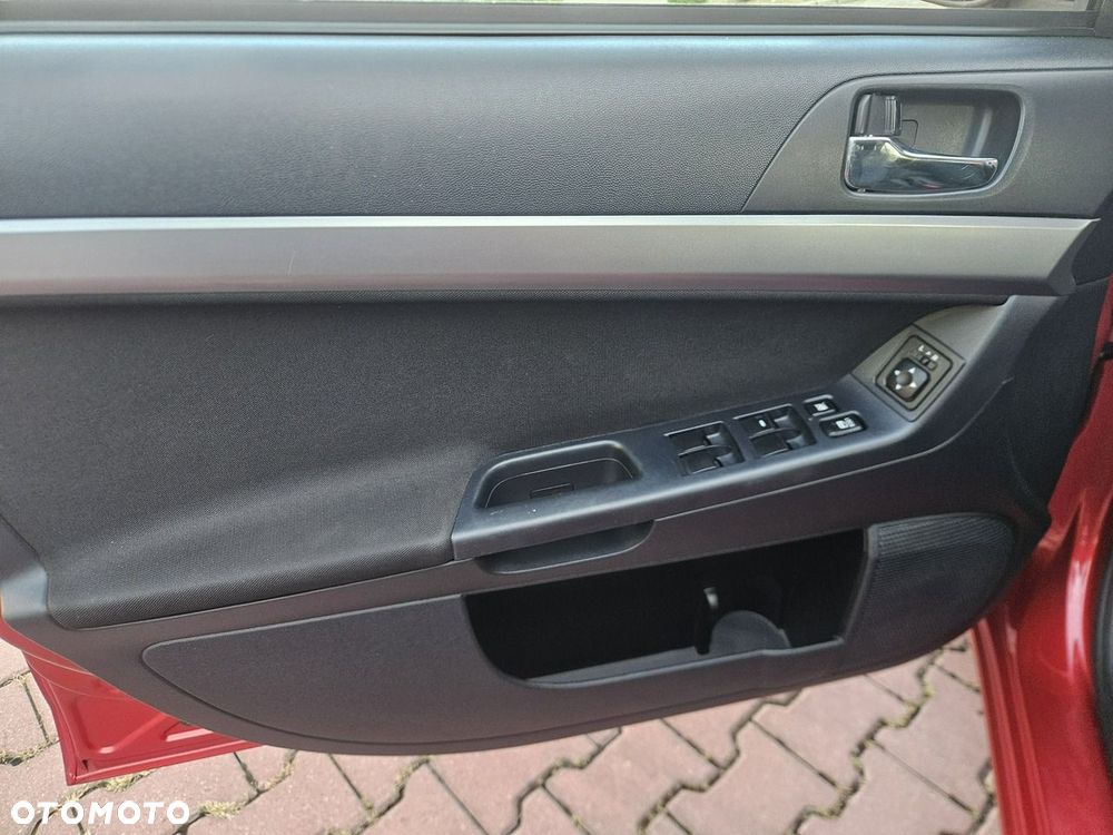 Mitsubishi Lancer 1.6 ClearTec Diamant Edition - 20