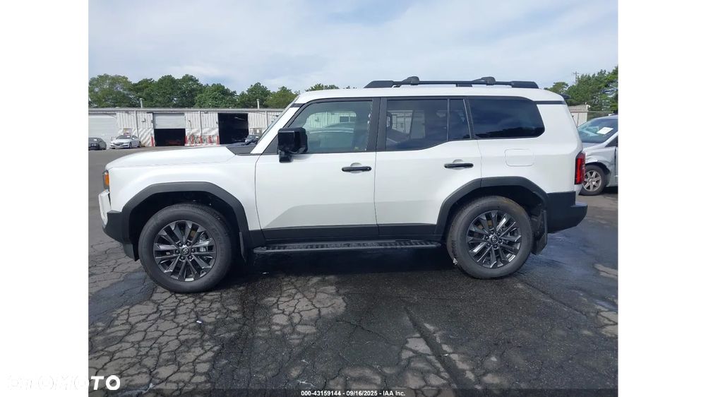 Toyota Land Cruiser - 6