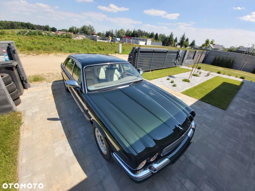 Jaguar Daimler S8 - 31