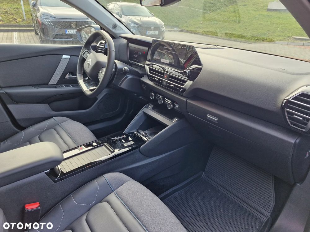 Citroën C4 1.2 PureTech Plus S&S EAT8 - 3