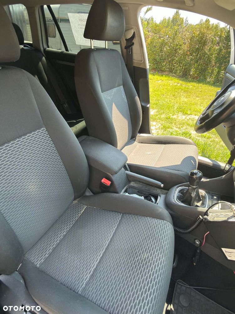 Volkswagen Golf 1.6 TDI BMT Trendline - 3