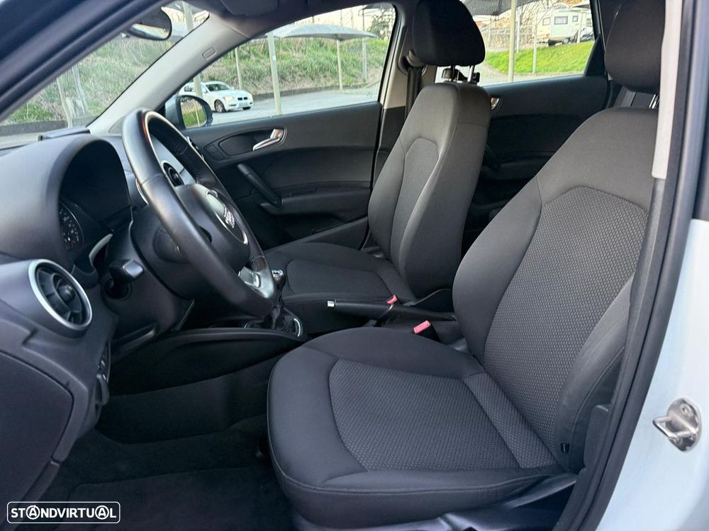 Audi A1 Sportback 1.6 TDI S-line - 10