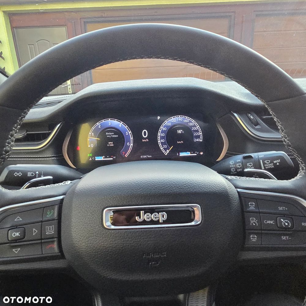 Jeep Grand Cherokee 3.6 V6 Pentastar 4WD Automatik Laredo - 9