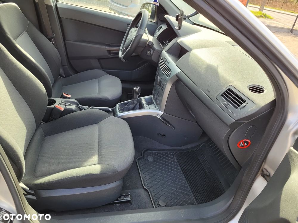 Opel Astra - 13