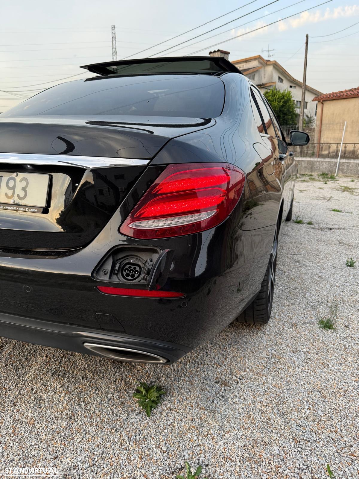 Mercedes-Benz E 350 e AMG - 10