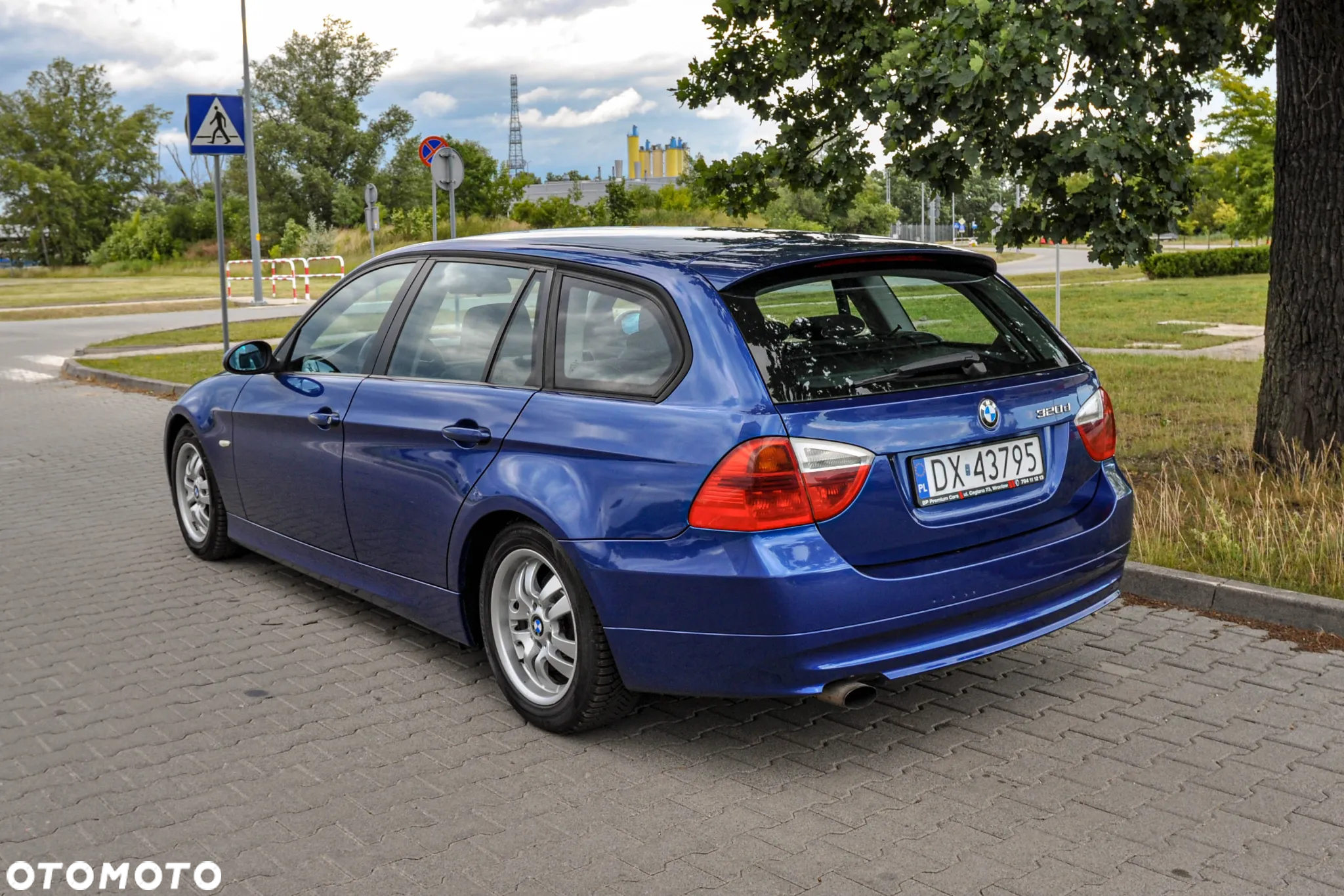 BMW Seria 3 320d DPF Touring - 3