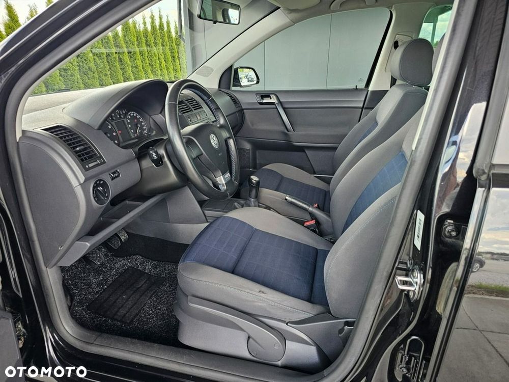 Volkswagen Polo - 14