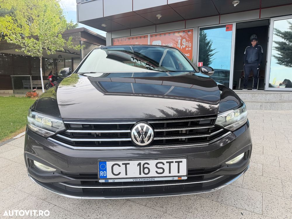 Volkswagen Passat 2.0 TDI SCR DSG Comfortline - 19