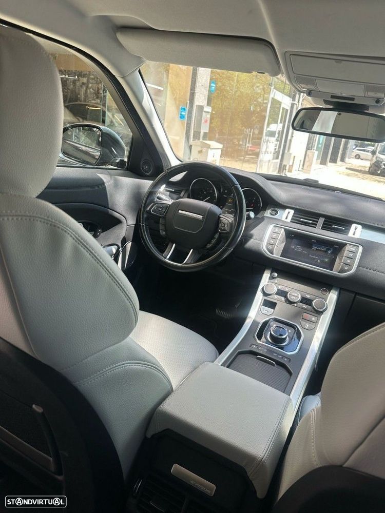 Land Rover Range Rover Evoque 2.0 D150 AWD R-Dynamic Auto - 13