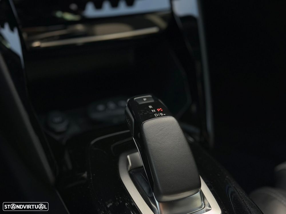 Peugeot e-2008 50 kWh GT - 59