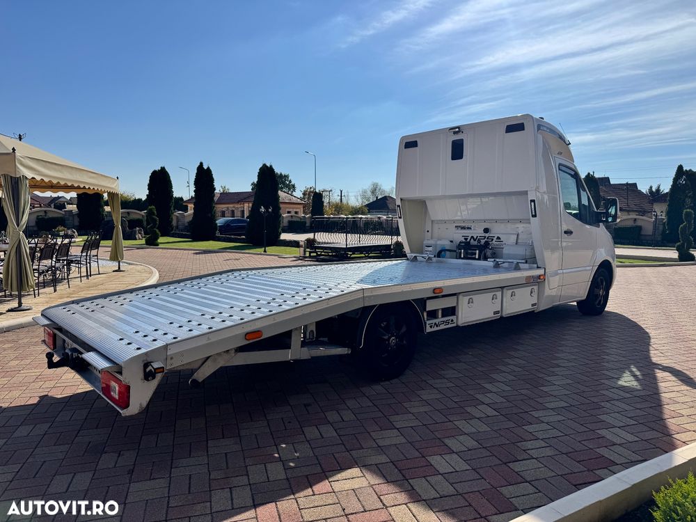 Mercedes-Benz Sprinter - 7