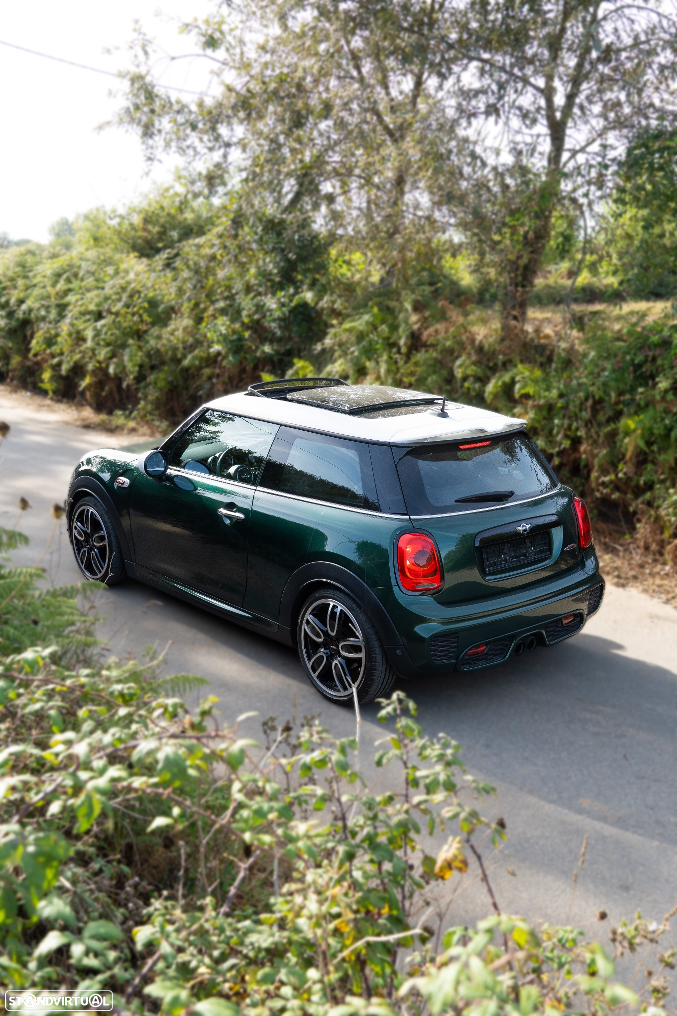 MINI 3 Portas John Cooper Works Auto Desportiva - 2