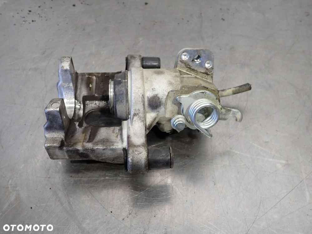 ZACISK HAMULCA PRAWY TYŁ NISSAN ALMERA 2.2 4B2117L - 3