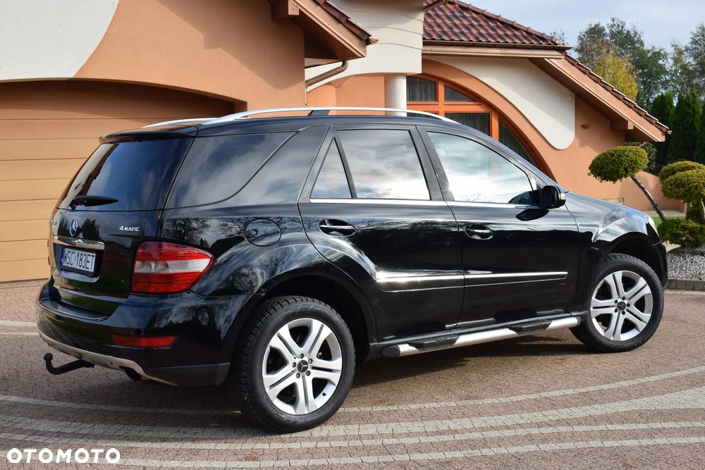 Mercedes-Benz ML - 16