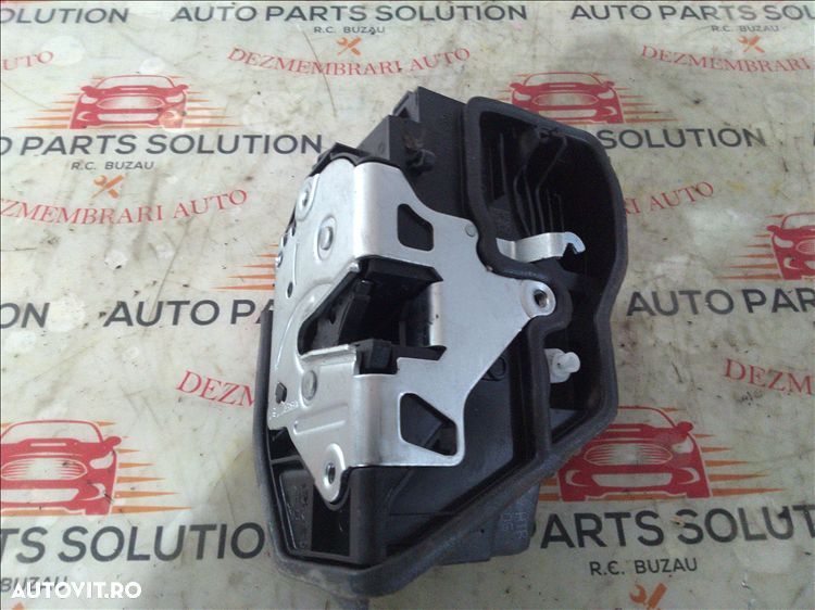 broasca usa dreapta spate bmw seria 5 f10 - 1