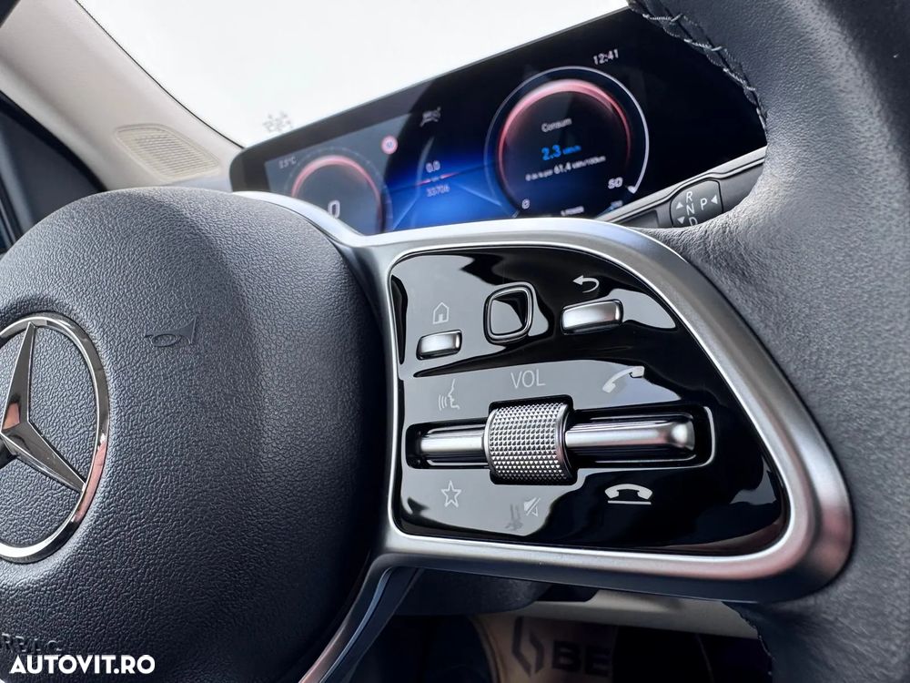 Mercedes-Benz EQB - 40