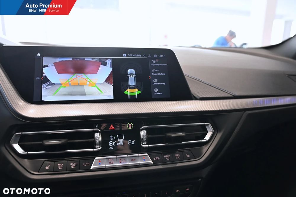 BMW Seria 1 118i - 11