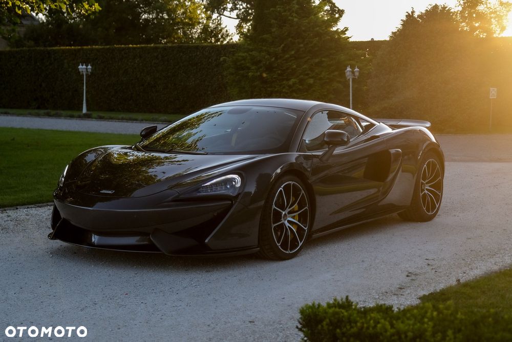 McLaren 570S Coupe - 16