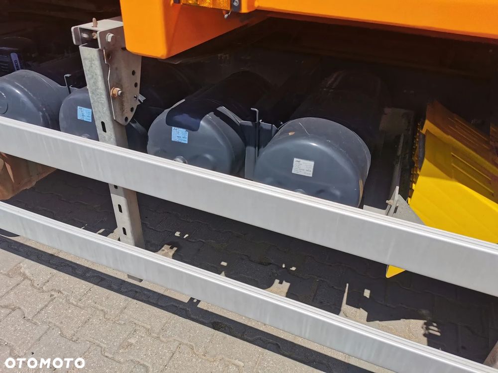Iveco Stralis 310KM Euro 5 Zabudowa ZOELLER Serwiowana Z Niemiec Kamery Stan SUPER - 17